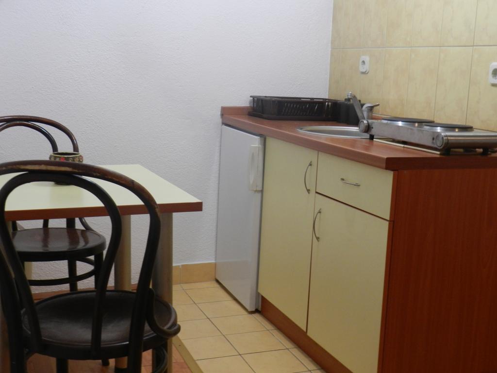 Apartment-Studio Downtown Dudanovi Ohrid Extérieur photo